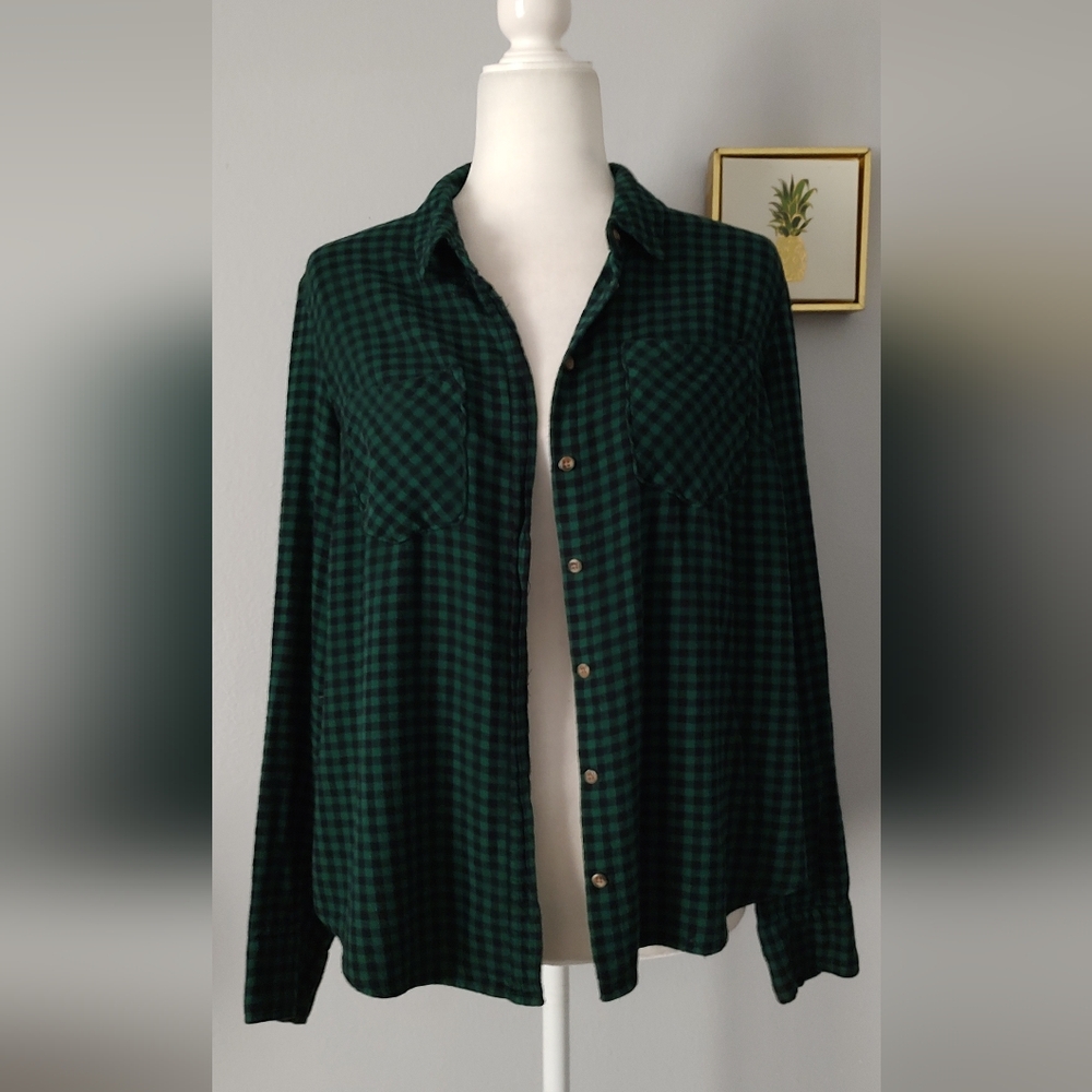 Soft Feel Green Checkered Plaid A New Day Size XL Girls  Button Up Shirt